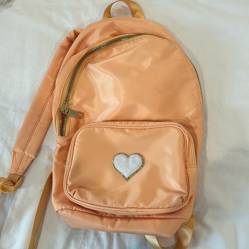 stoney clover backpack! never used!! free patch already included